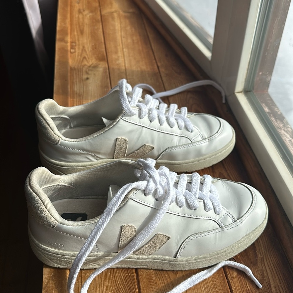 Veja Sneakers